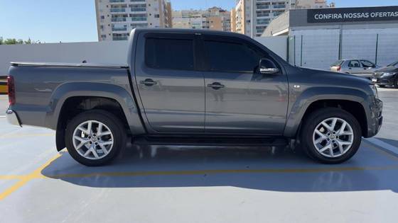 VOLKSWAGEN AMAROK 3.0 V6 TDI DIESEL HIGHLINE CD 4MOTION AUTOMÁTICO VOLKSWAGEN AMAROK 3.0 V6 TDI DIESEL HIGHLINE CD 4MOTION AUTOMÁTICO